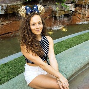 Meet your Posher, Madi